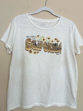 Billabong Women’s White Short-Sleeve 'California' Graphic Tee with Floral Detail